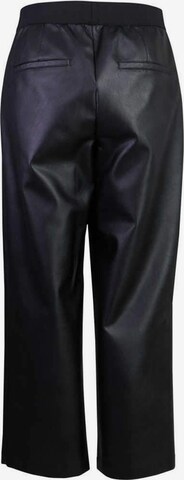 MARC AUREL Regular Pants in Black