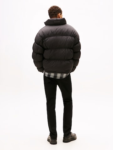 Tommy Jeans Zimná bunda 'ALASKA' - Čierna