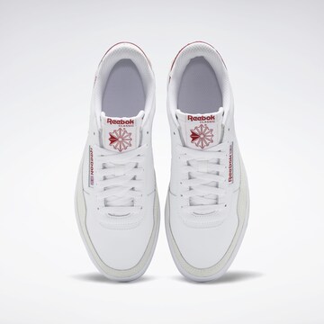 Baskets basses Reebok en blanc