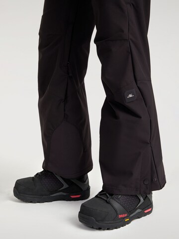 Regular Pantaloni outdoor de la O'NEILL pe negru