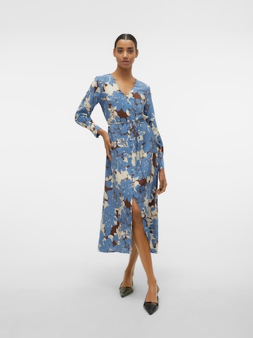 Robe-chemise 'BRITA BERTA' VERO MODA en bleu