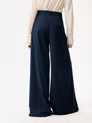 adl Wide leg Pants in Blue