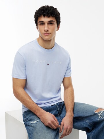 Tricou de la Tommy Jeans pe albastru