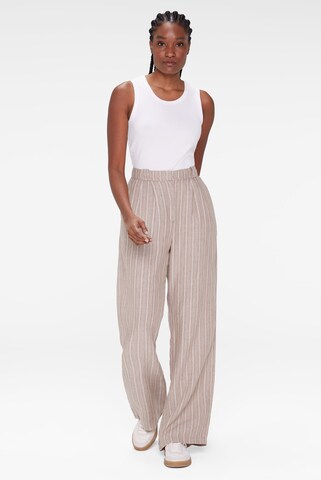 SENSES.THE LABEL Wide Leg Bundfaltenhose in Beige