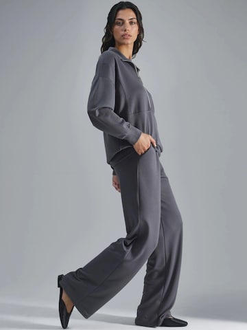 Survêtement Hiccup en gris