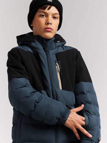 PROTEST Sportjacke 'PRTHunton JR'‌ in Blau