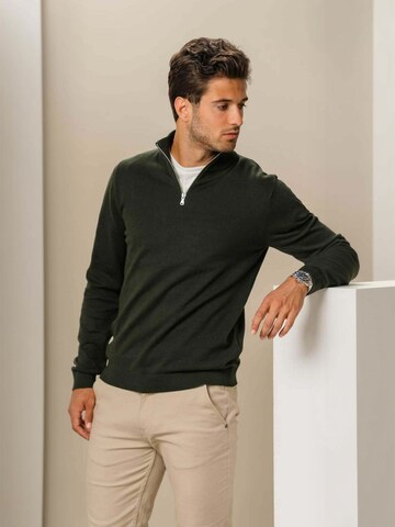 TEESHOPPEN Sweater ' Pullover ' in Green