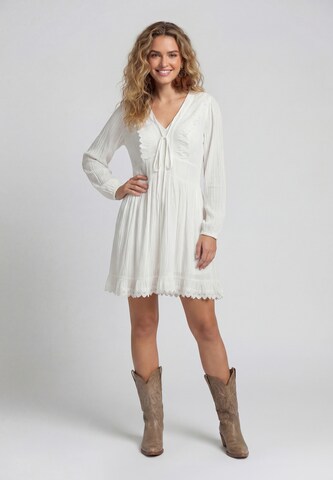 Robe IZIA en blanc