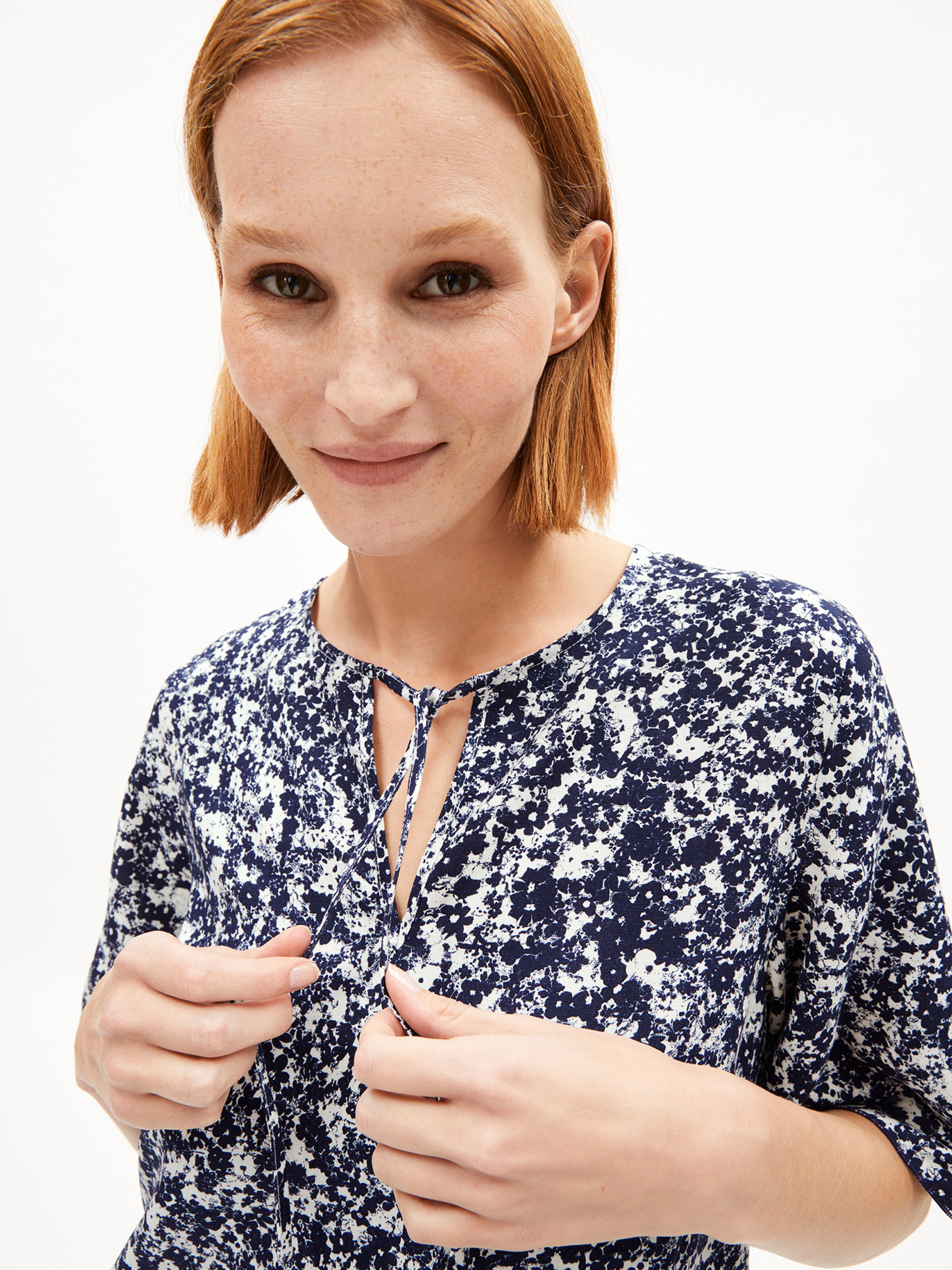 ARMEDANGELS Dress 'MAAERHA MOSAIC LINO' in Blue: front