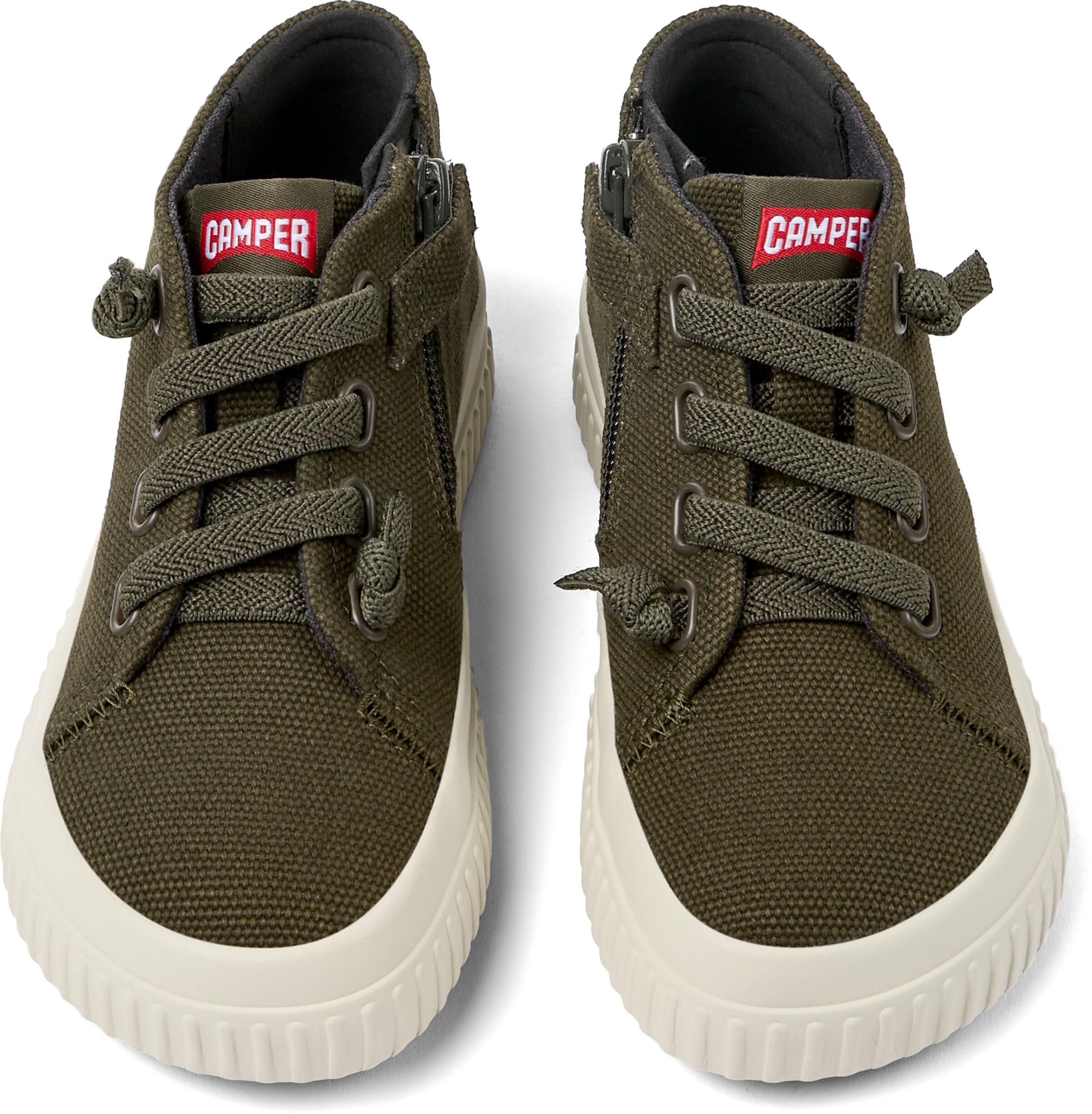 Baskets 'Peu Roda' CAMPER en vert