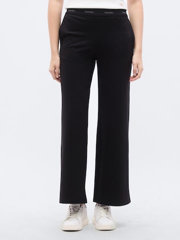 Calvin Klein Jeans Regularen Hlače | črna barva: sprednja stran