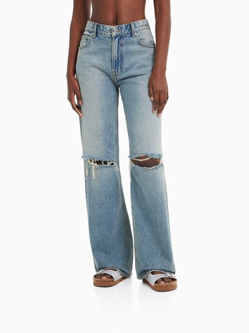 Wide leg Jeans de la Bershka pe albastru: față