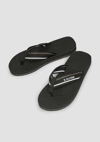 Chaussure à lacets s.Oliver en noir