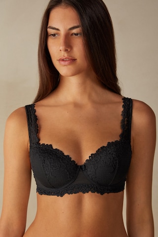 INTIMISSIMI Balconette BH 'Sofia' in Schwarz: predná strana