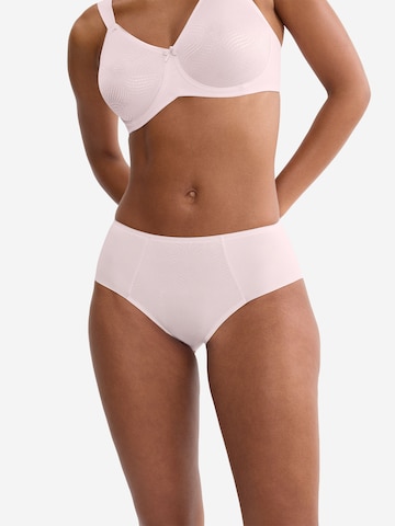 TRIUMPH Slip ' Red Label Essential Minimizer ' in Pink: front