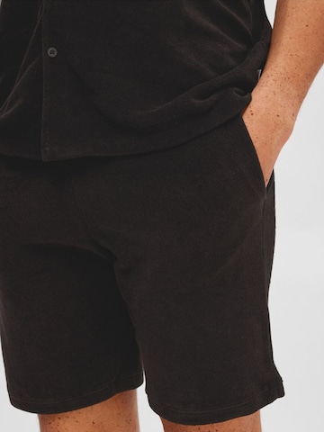 Loosefit Pantalon SELECTED HOMME en noir