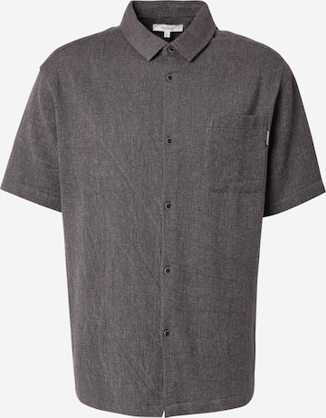 Iriedaily Comfort Fit Paita 'Sammy Summer' värissä harmaa: etupuoli