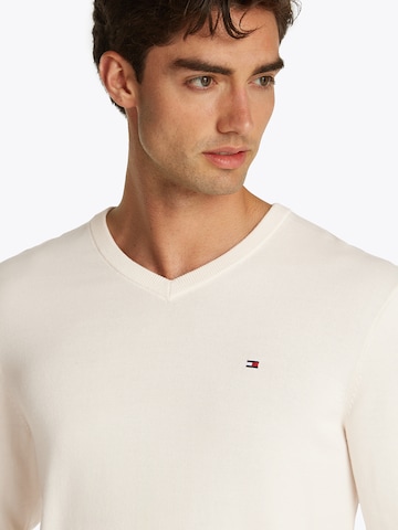 Pullover 'ESSENTIAL' di TOMMY HILFIGER in beige