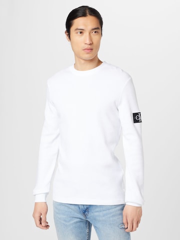 T-Shirt Calvin Klein Jeans en blanc : devant