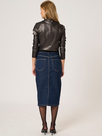 T-shirt 'Kalira' My Essential Wardrobe en noir