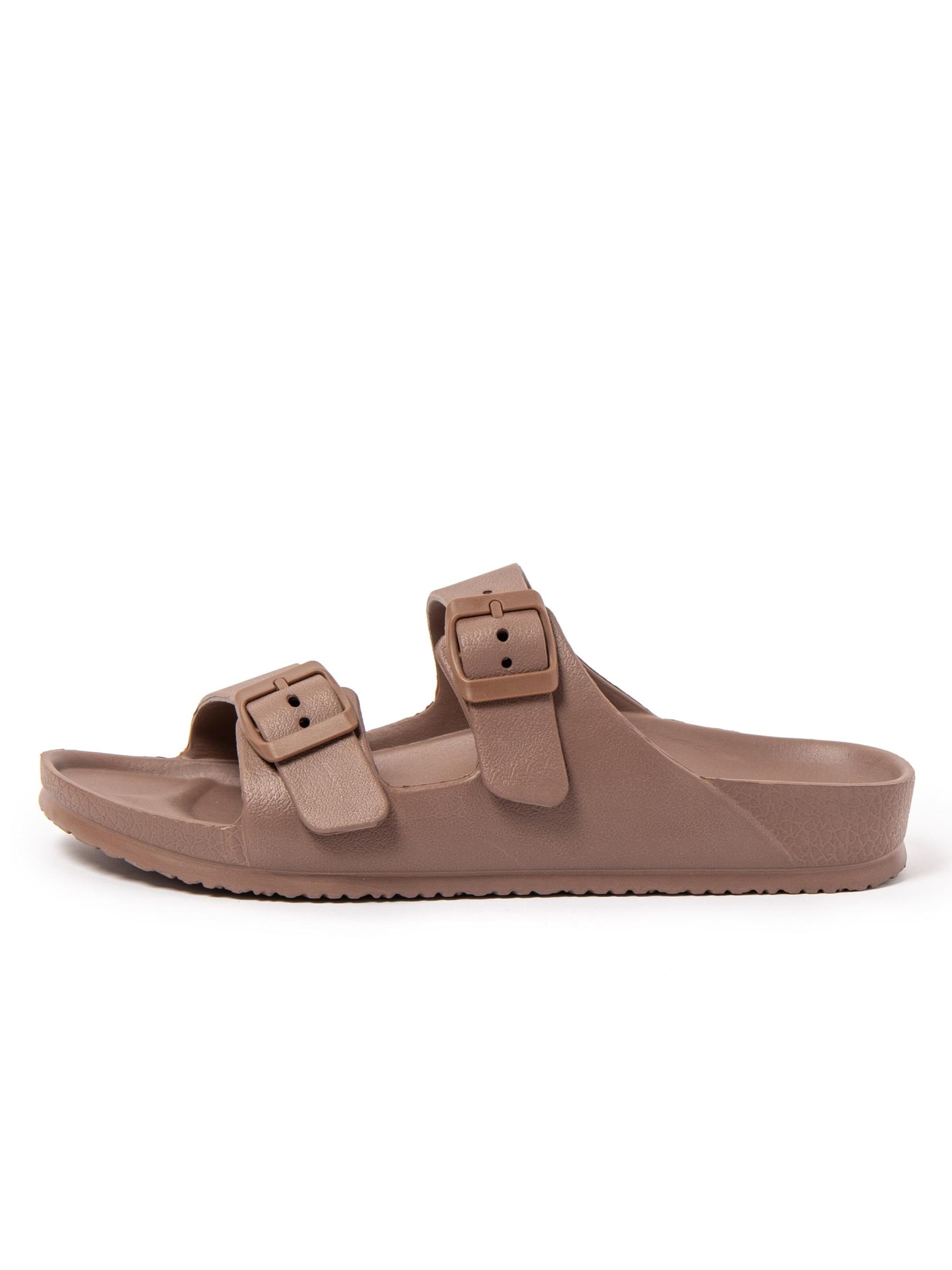 Brasileras Beach & Pool Shoes 'Coastal' in Brown