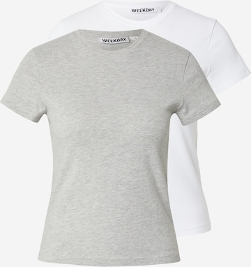 WEEKDAY Футболка 'Carla' в Серый: спереди
