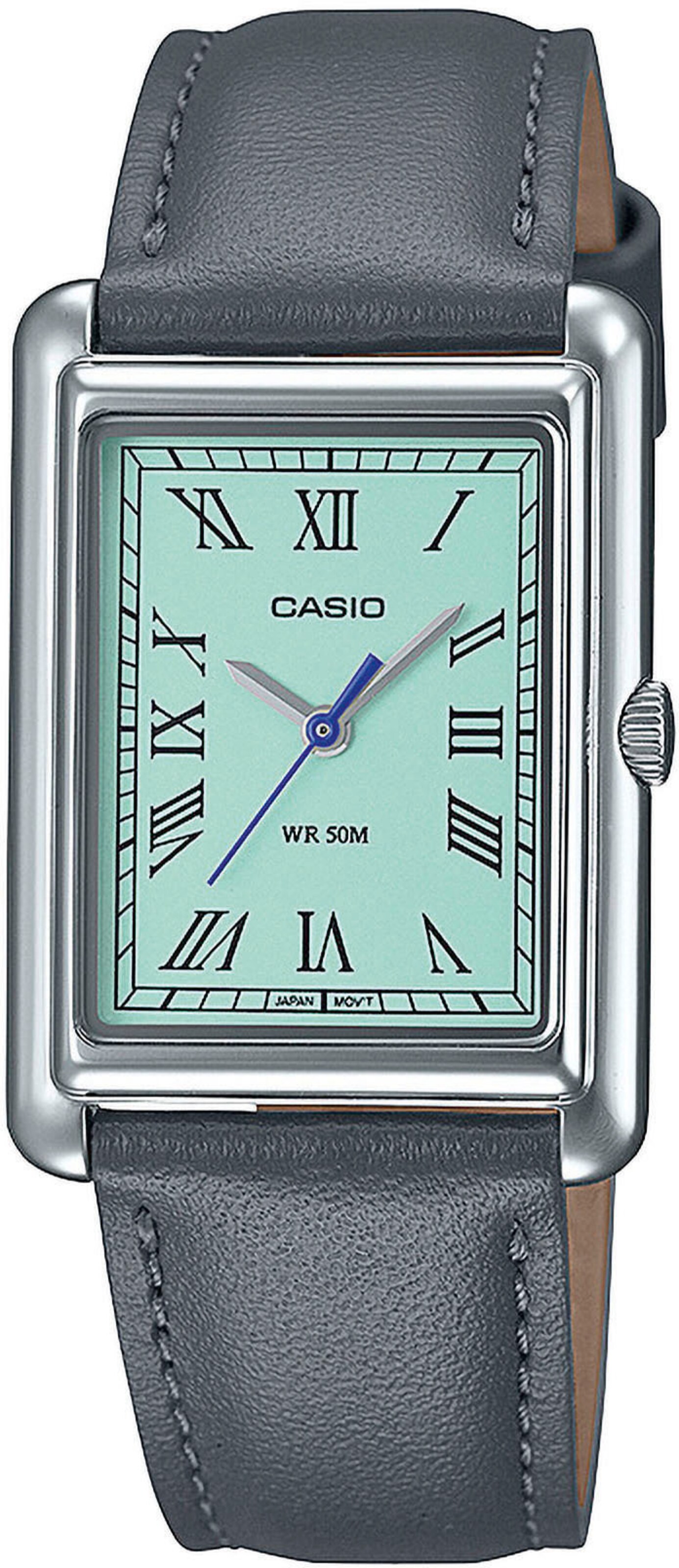 CASIO Analog Watch in Blue: front
