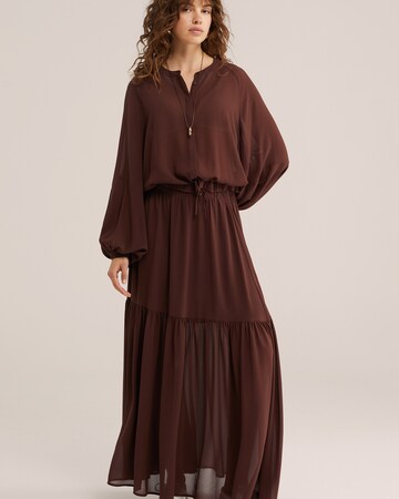 WE Fashion - Saia em castanho: frente