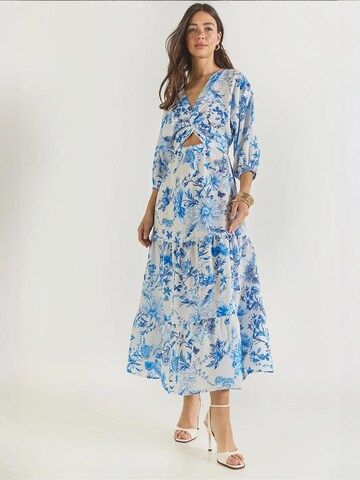 Robe Bianco Lucci en bleu