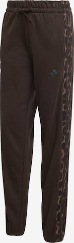 Effilé Pantalon de sport 'Seasonal Essentials' ADIDAS SPORTSWEAR en marron : devant