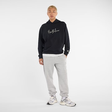 new balance Trui 'Athletics Signature' in Zwart: voorkant