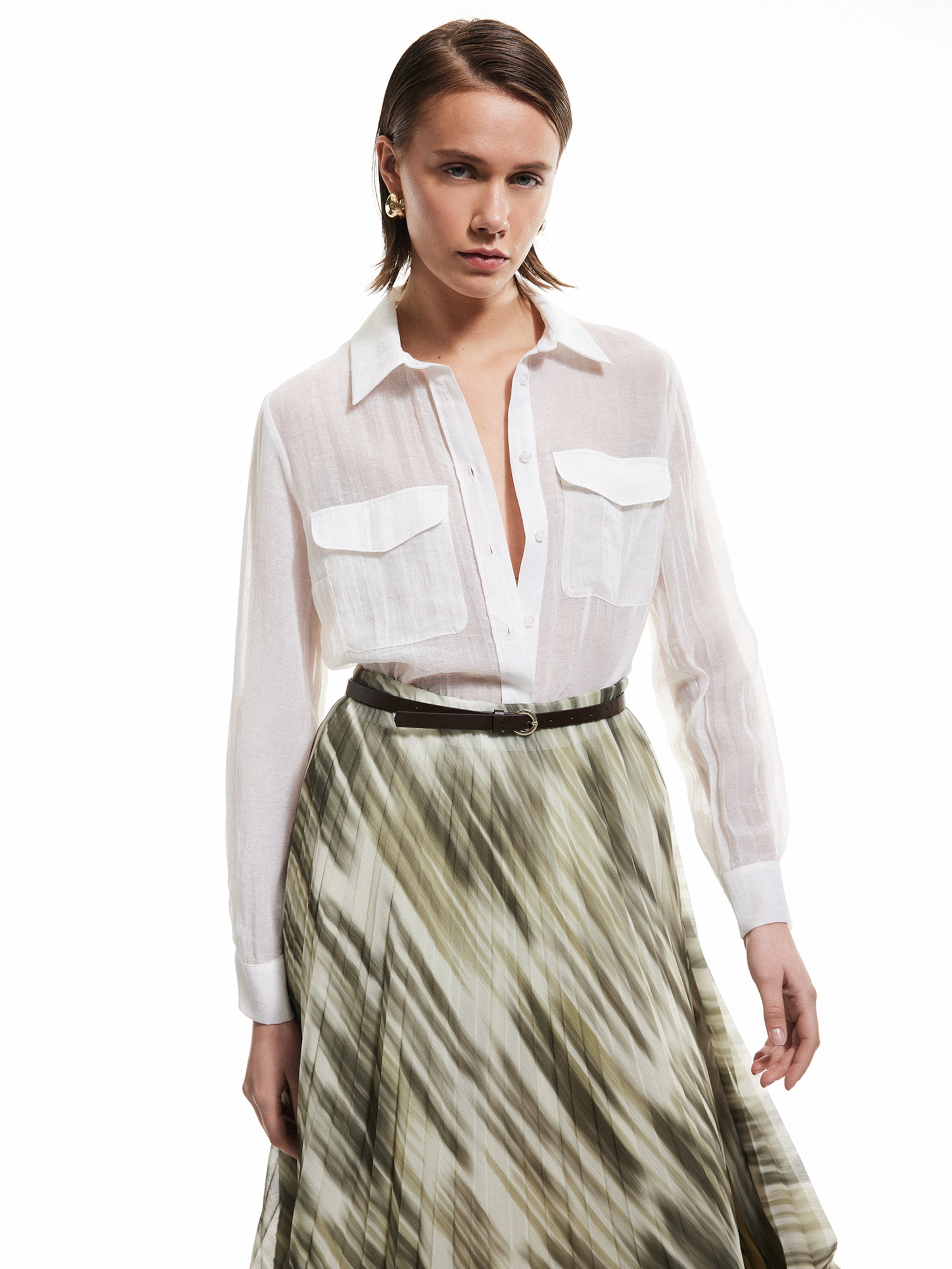 Koton Blouse in White: front