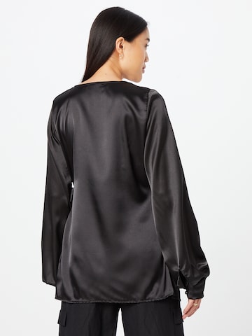 Femme Luxe Blouse in Zwart