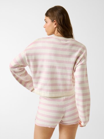 Pullover di GUESS JEANS in rosa