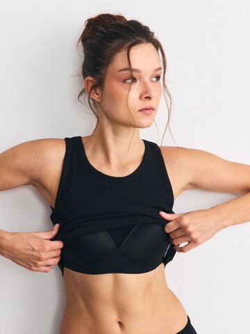 C&City Top in Zwart
