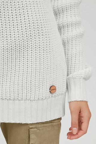 Pullover 'Nanna' di Oxmo in bianco