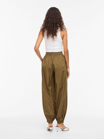 Tapered Pantaloni 'VIEmilie' di VILA in verde