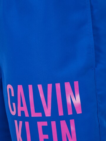 Calvin Klein Swimwear Badeshorts i blå