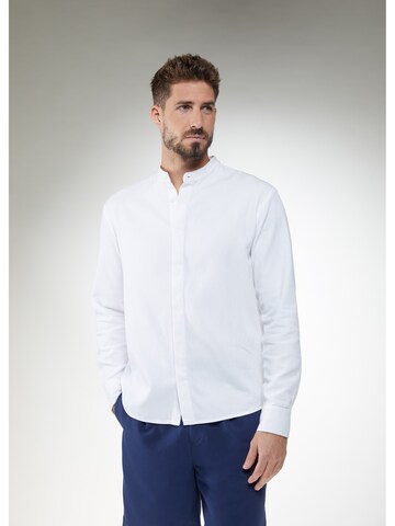 ABOUT YOU x Kevin Trapp Regular fit Button Up Shirt 'Valentin' in White: front