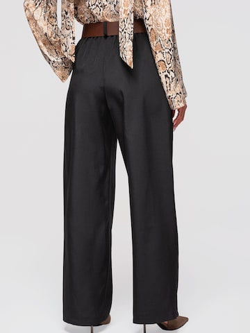 Ombre Wide leg Trousers in Black