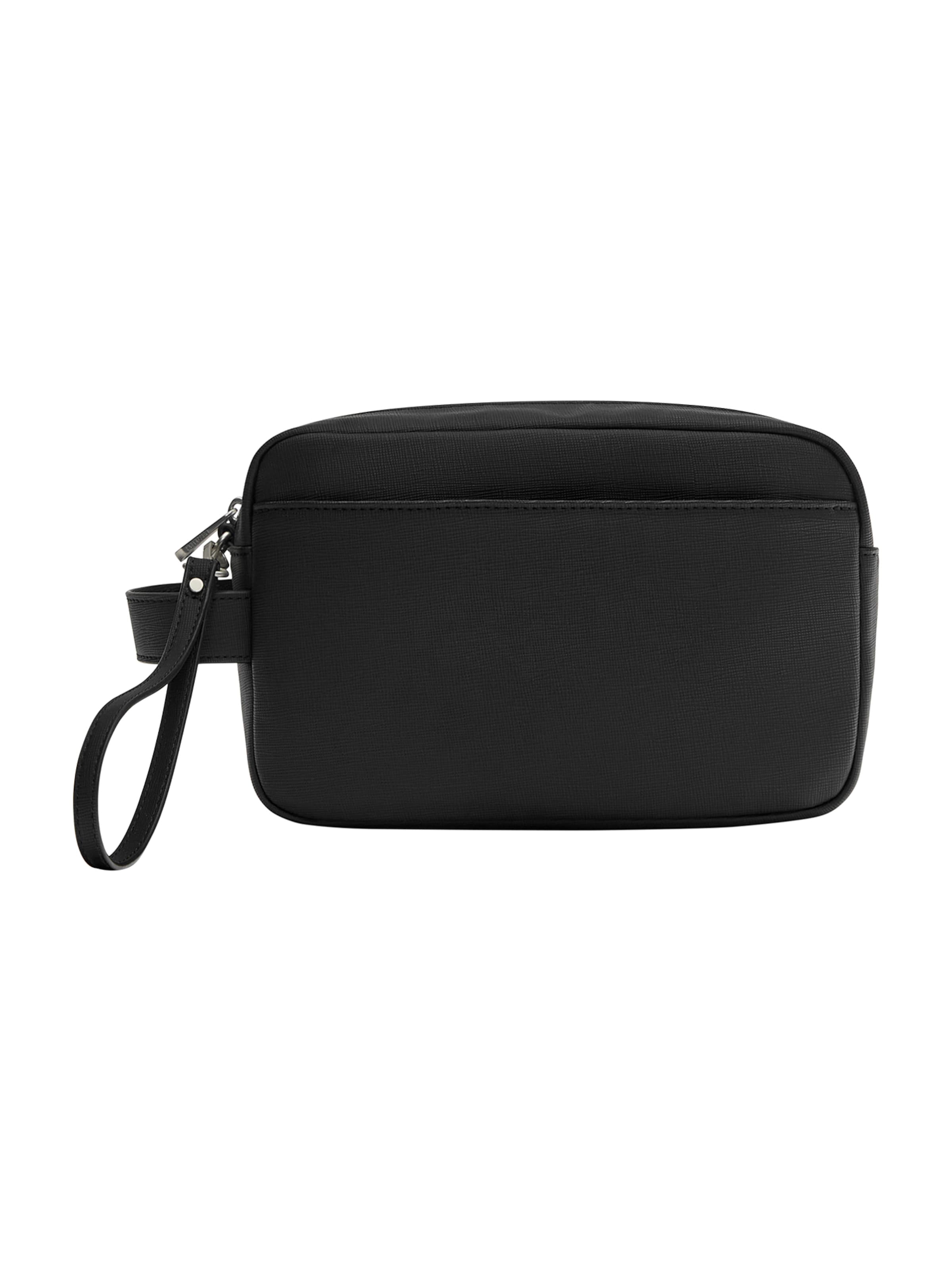 Portfard de la Pull&Bear pe negru: față