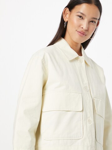 Wemoto Between-Season Jacket 'Maude' in White