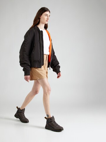 COLUMBIA Regular Pants in Brown