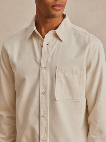 DAN FOX APPAREL Regular fit Button Up Shirt 'Mick' in White