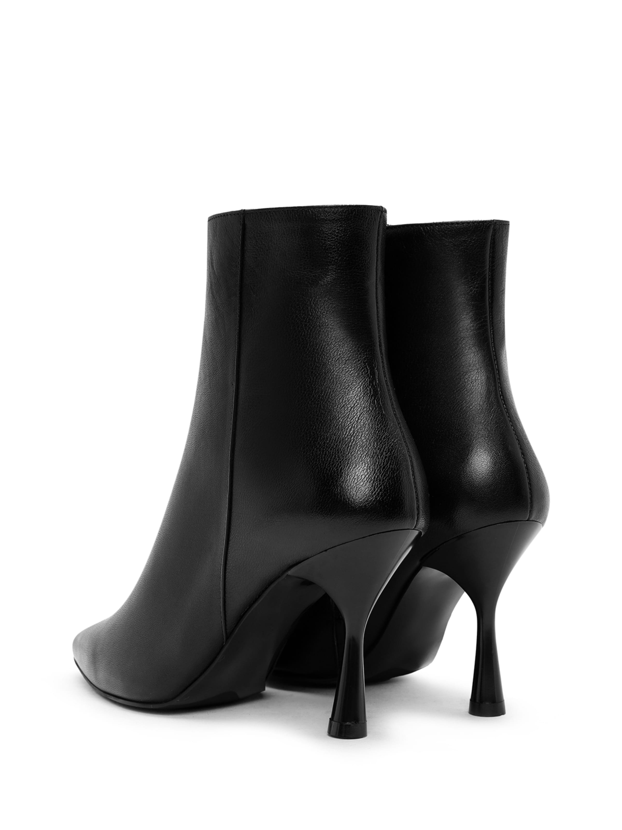 Derimod Ankle Boots in Black