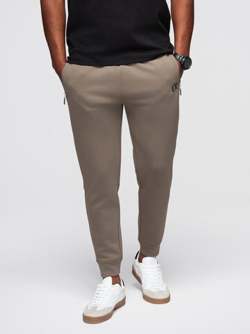 Ombre Tapered Broek 'Eximio' in Bruin: voorkant