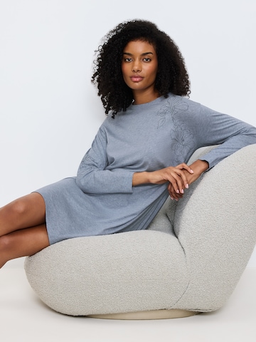 TRIUMPH Nachthemd ' Endless Comfort ' in Blauw