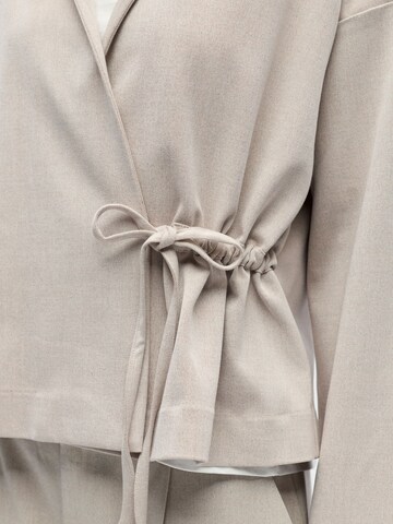 Chemisier OBJECT en blanc