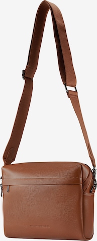 Victoria Hyde Crossbody Bag in Brown
