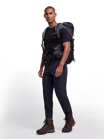 FALKE Base Layer 'Backpack-Ready'‌‌‌‌‌‌‌‌ in Schwarz